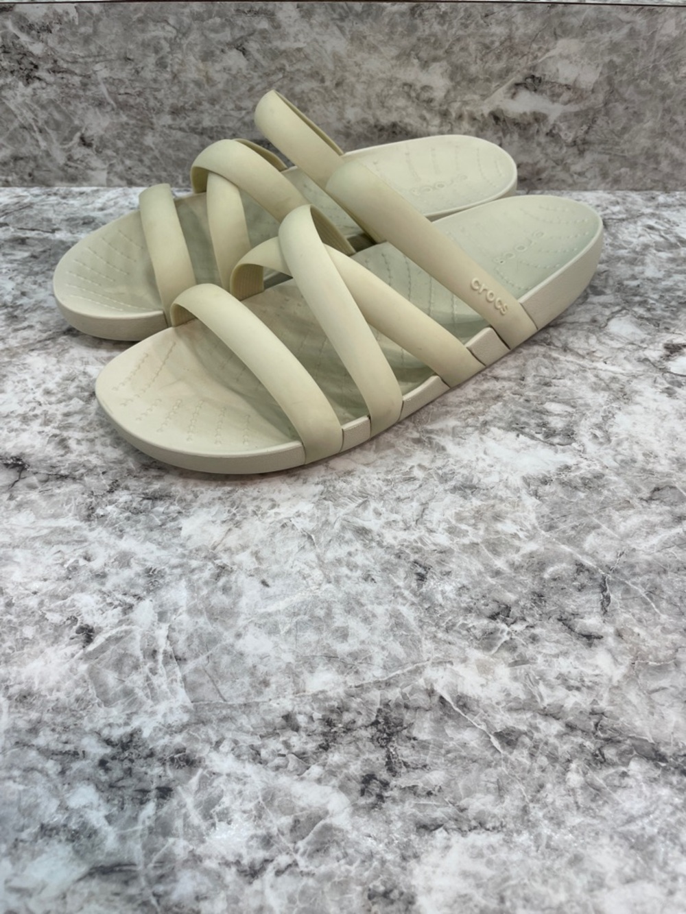 Crocs Kadee Sandals - Size 7- 2 pairs- blue floral- cream - Picture 8 of 13